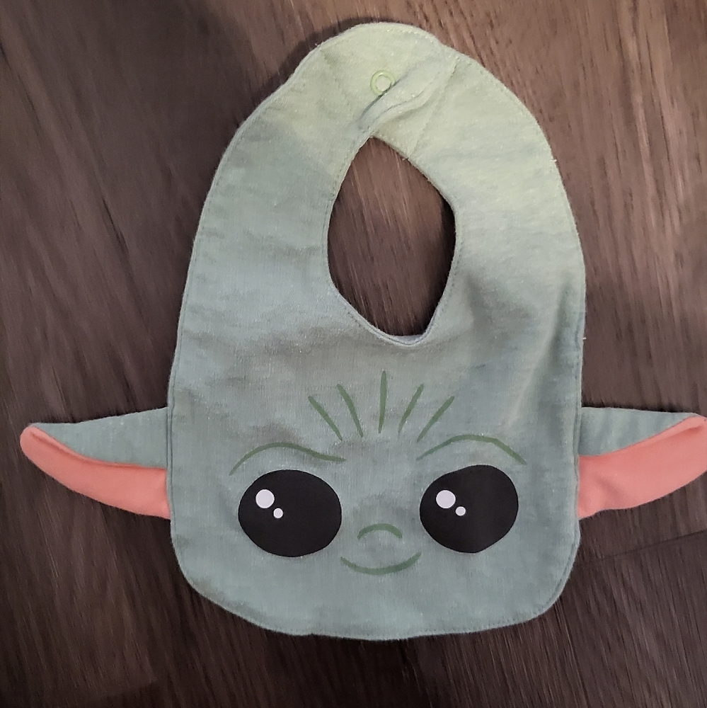 STAR WARS bib